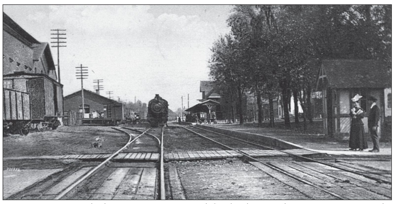 Larger communities had separate passenger and freight depots This c 1907 - photo 2
