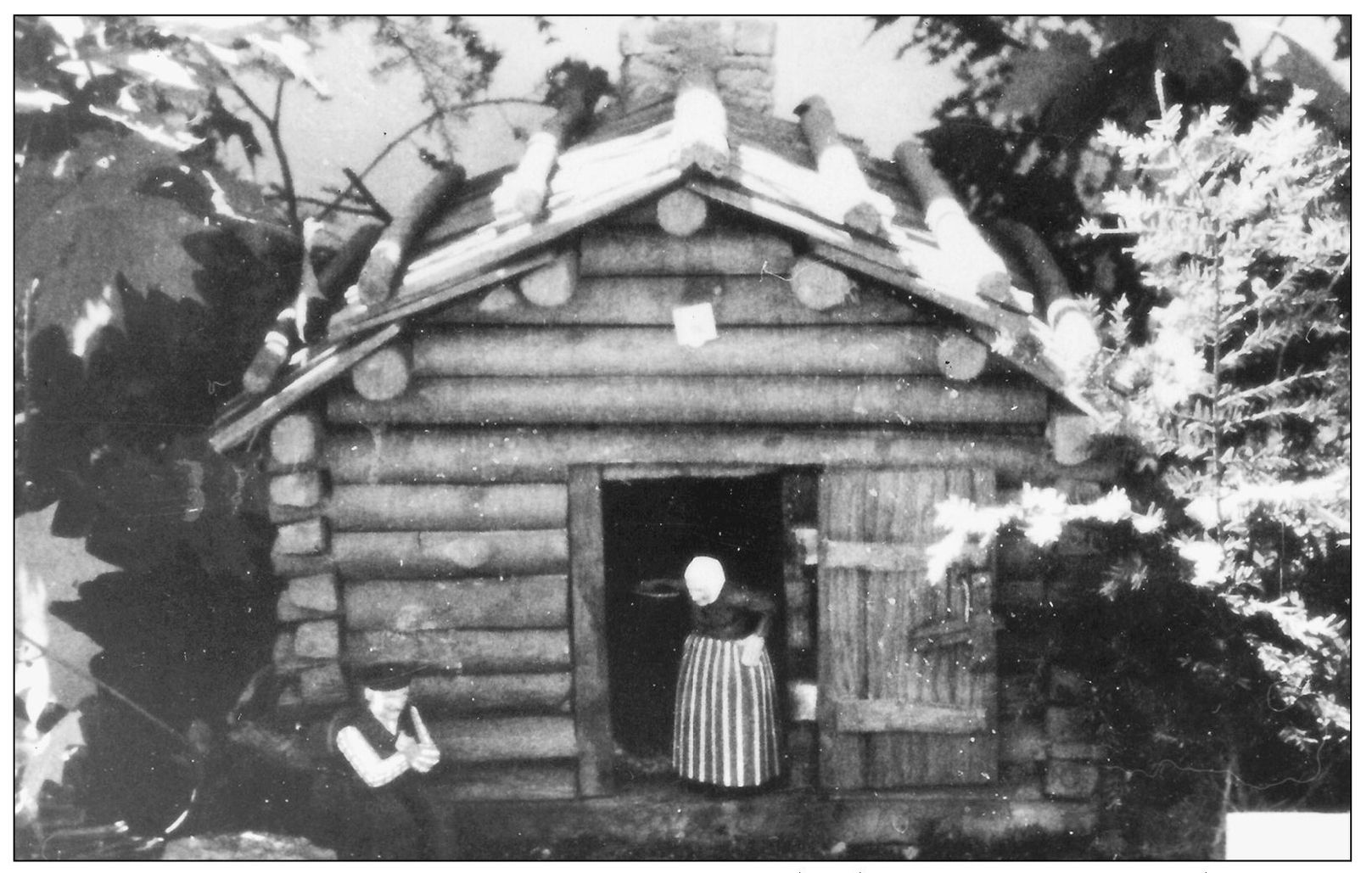 MODEL OF FIRST WARRENSVILLE CABIN In 1808 Daniel and Margaret Warren moved - photo 3