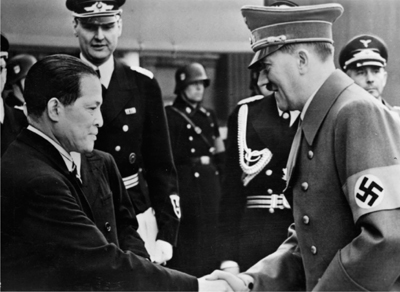 Ambassador shima Hiroshi and Adolf Hitler This photograph dates from 1939 In - photo 5