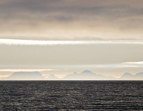 The mainland from Bayble This picture has an almost prehistoric feel to it - photo 11