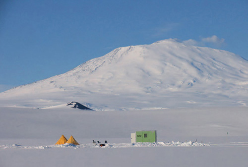 Antarctic Field Training is a compulsory exercise in survival Participants - photo 5