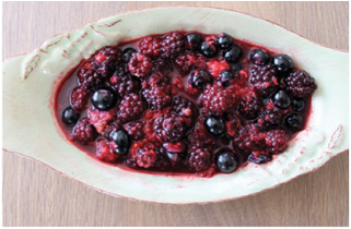 BERRY PANCAKE Time in the Kitchen 25 minutes Servings 4 3 tablespoons - photo 6