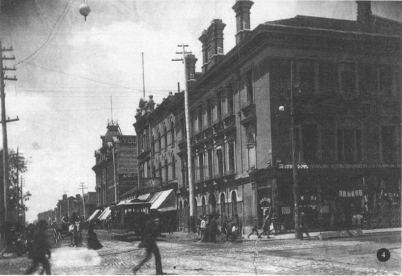 Introduction From the late 1890s to 1930 the city of Toronto underwent more - photo 8