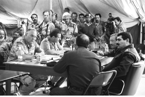 10 US General H Norman Schwarzkopf commander-in-chief US Central Command - photo 12