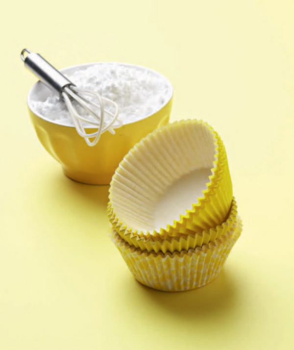 Butter icing 500g icing sugar sifted 100g butter or block margarine at - photo 2