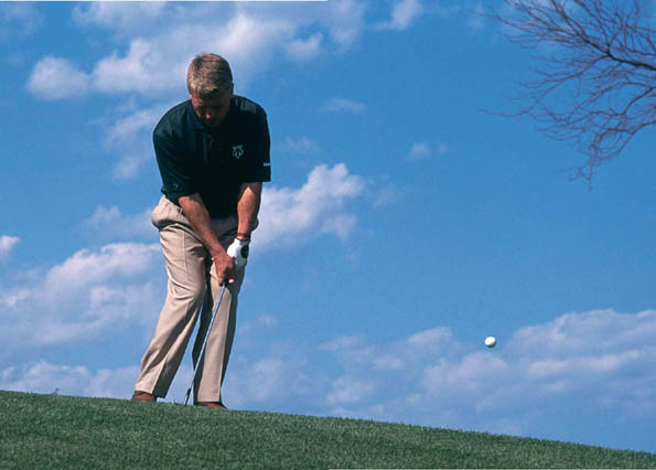 Saving par how to play the 40 toughest shots in golf - image 2