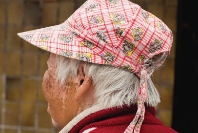 Chinatown Pretty Fashion and Wisdom From Chinatowns Most Stylish Seniors - photo 16