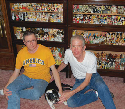 Jim Langer left Doug Horton and their dog Dolly with several hundred of - photo 3