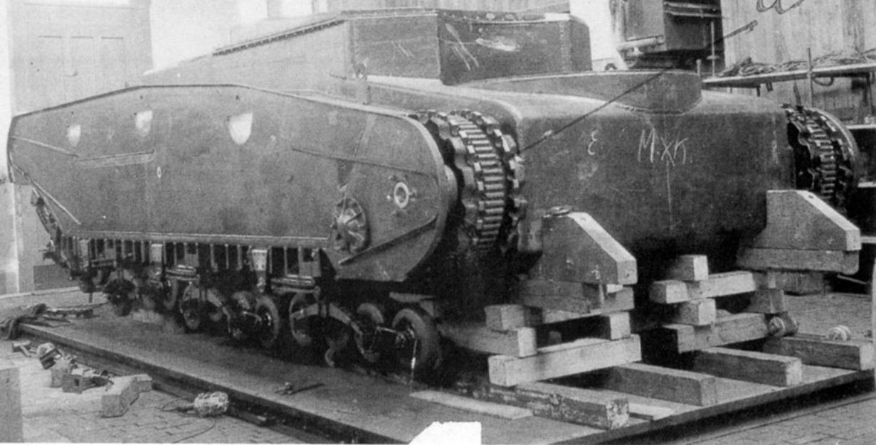 Assembling the Daimler-Benz tank at the Rheinmetall plant in Unterls The - photo 2