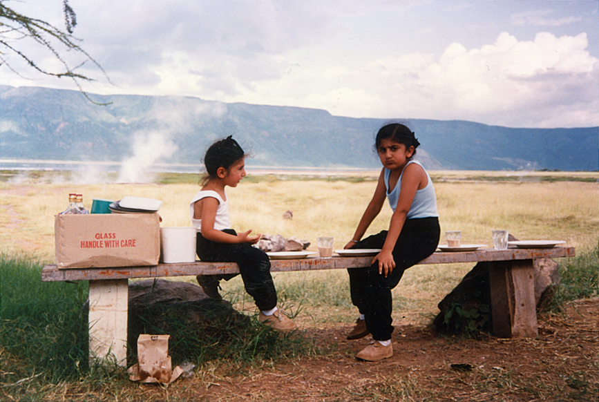 Rav and I muching our way through Mums homemade lunch on a long family roadtrip - photo 7