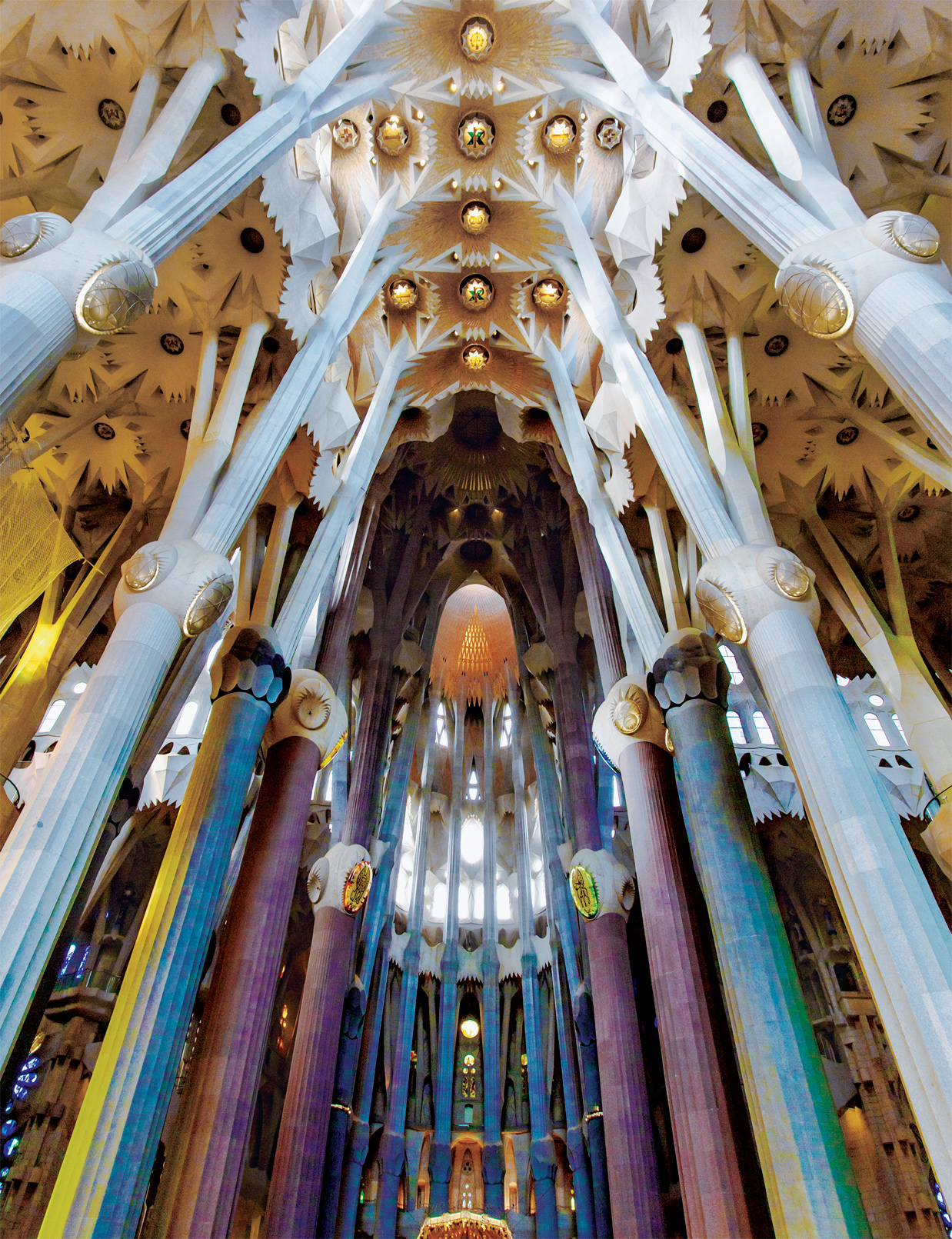 Soaring arboresque columns grace Sagrada Famlia Barcelona Spain CONTENTS - photo 4