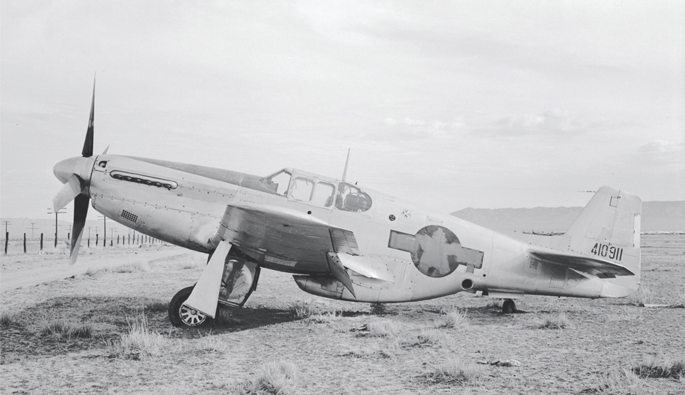 RF-6C-10-NT 44-10911 was sold at Kingman to aircraft dealer Lee Cameron and - photo 5