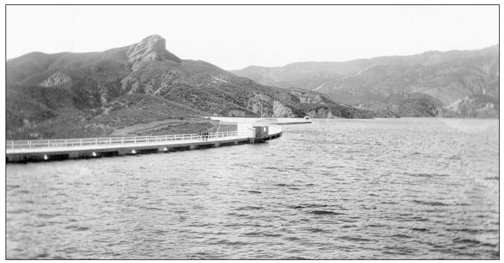 THE MORNING OF THE DAM BREAK Pictured are William Mulholland Chief Engineer - photo 3