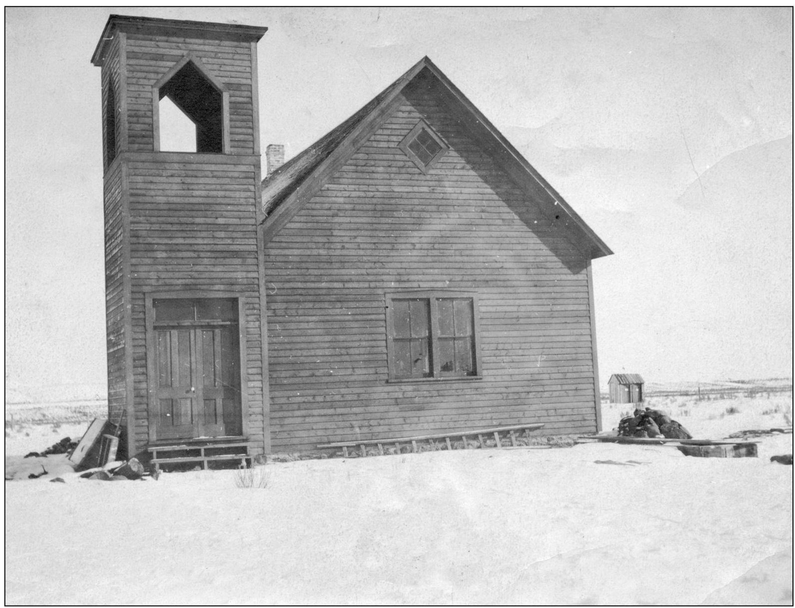 On July 17 1910 a Community Church building was dedicated on the corner of - photo 12