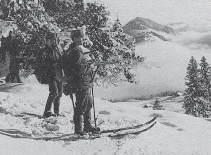 Mountain troopers from the Imperial German Army in 1915 These soldiers from 2 - photo 2