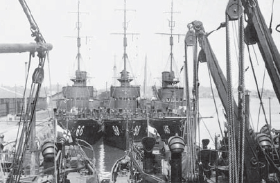 A trio of minesweepers 66 98 145 tied up in port before the war Although - photo 5