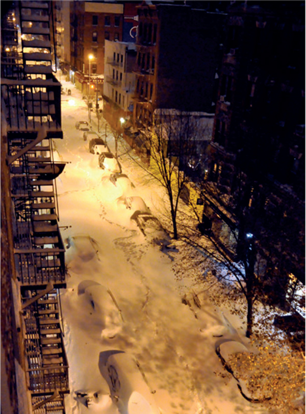 In many ways New York is a city of contrasts Here we have the older buildings - photo 6