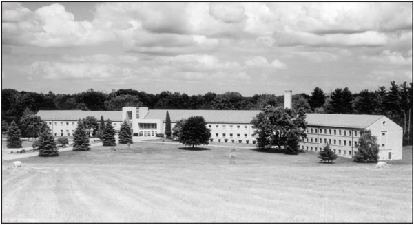 The main building of the Himalayan Institute headquarters near Honesdale - photo 3