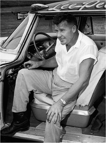 Known as the first driver to make a living from racing stock cars Lee Petty - photo 6