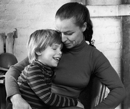 Etan with Julie Patz in their home at his sixth birthday party October 29 - photo 2