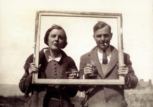 Johns parents Harriet and Bob Ravenscroft John in Rhosneigr John and - photo 2