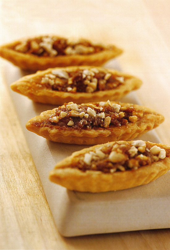 Cashew Tarts Crust 2 cups 250 g flour 2 tablespoons sugar teaspoon - photo 8