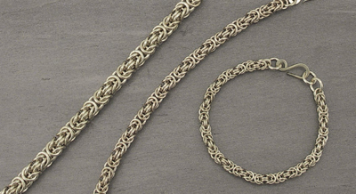 The three Byzantine chains pictured here were made using sizes 14- 16- and - photo 5