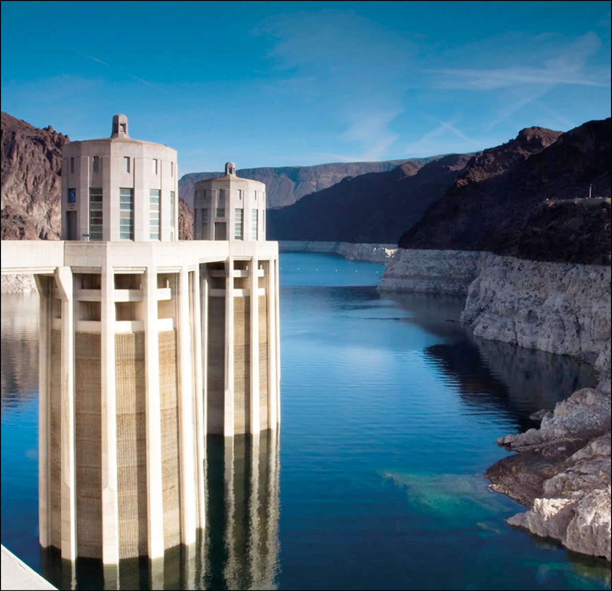 Top Attraction 5 Hoover Dam A marvel of 1930s engineering For more - photo 7