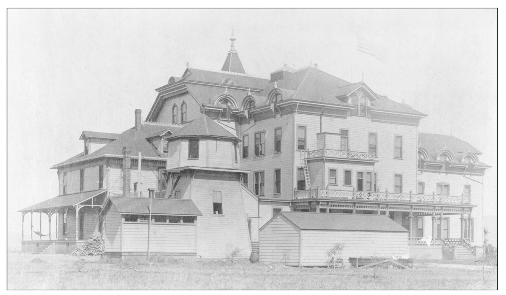 This photo reveals the rear of the newly-constructed Lakeside Inn with the - photo 14