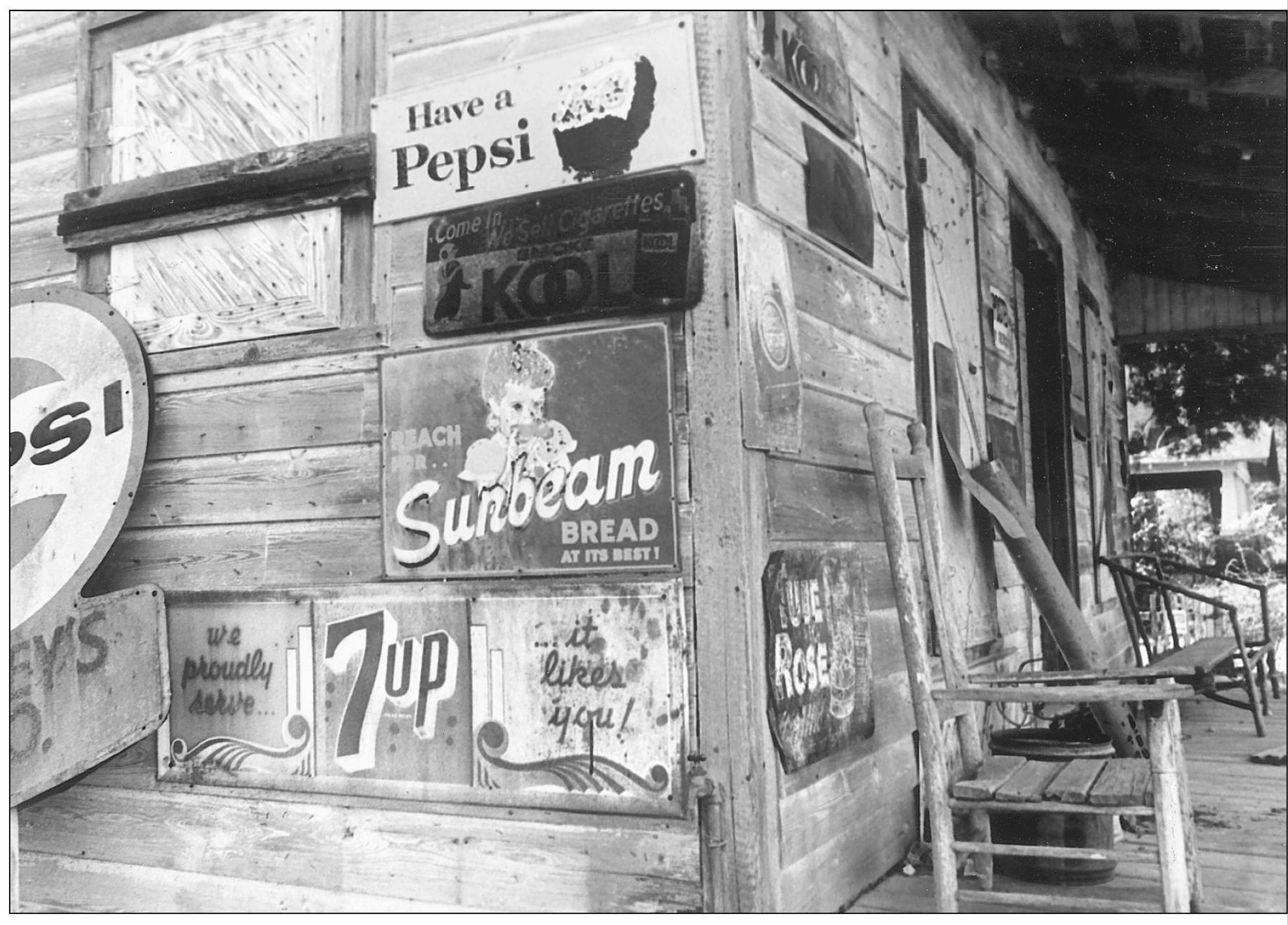 During the 1930s the outside of a country store was usually decorated with - photo 3