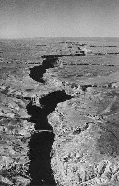 Navaho Bridge on Route 89 crossing the Colorado River in Marble Canyon - photo 14