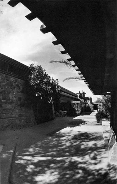 Taliesin West Frank Lloyd Wright architectural school Scottsdale Mission - photo 5