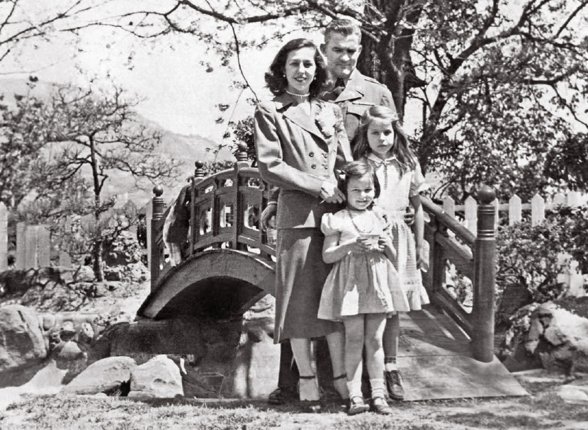 Mother Daddy Donna and me by the Japanese fishpond at the Imperial Palace - photo 3