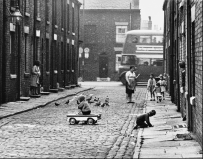 Michael Gavin-Rattigan Was here - 1963- Standing just a short distance - photo 2