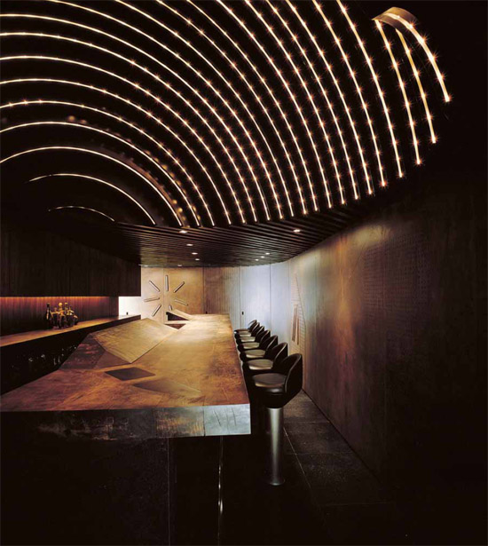 The bar Radio with its sculptural wood counter and metal walls shocked the - photo 3