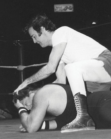 Dick Murdoch in St Louis Andy Kaufman and Jerry The King Lawler - photo 4