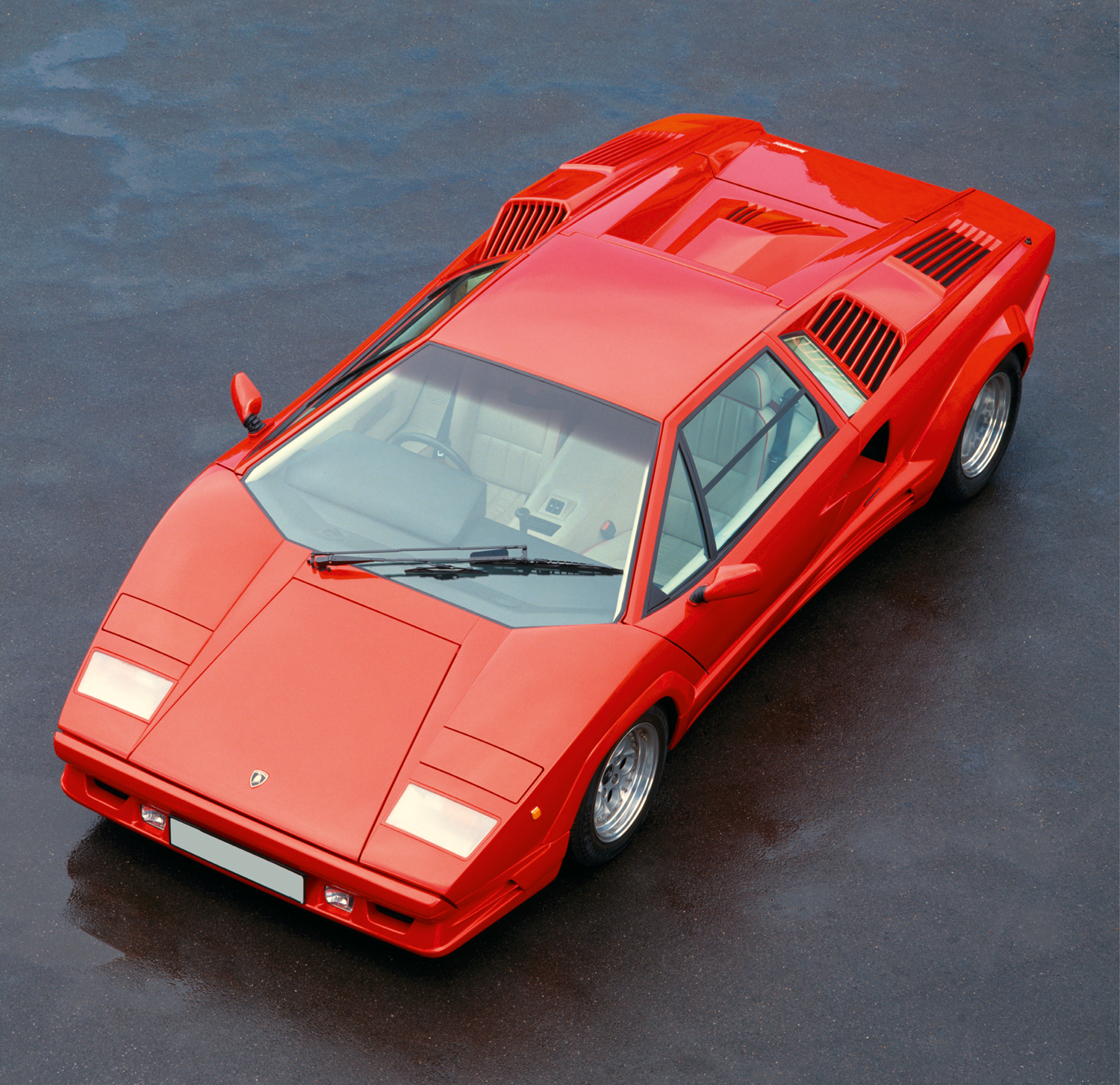 The Lamborghini Countach is considered by many to be the definitive supercar - photo 2