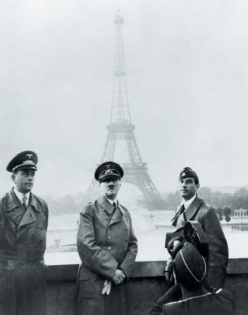 15 Albert Speer Adolf Hitler and Arno Breker being filmed on the terrace of - photo 15