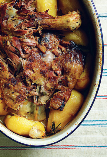 Young lamb shoulder shrugged off the bone Pot-cooked spring chicken - photo 17