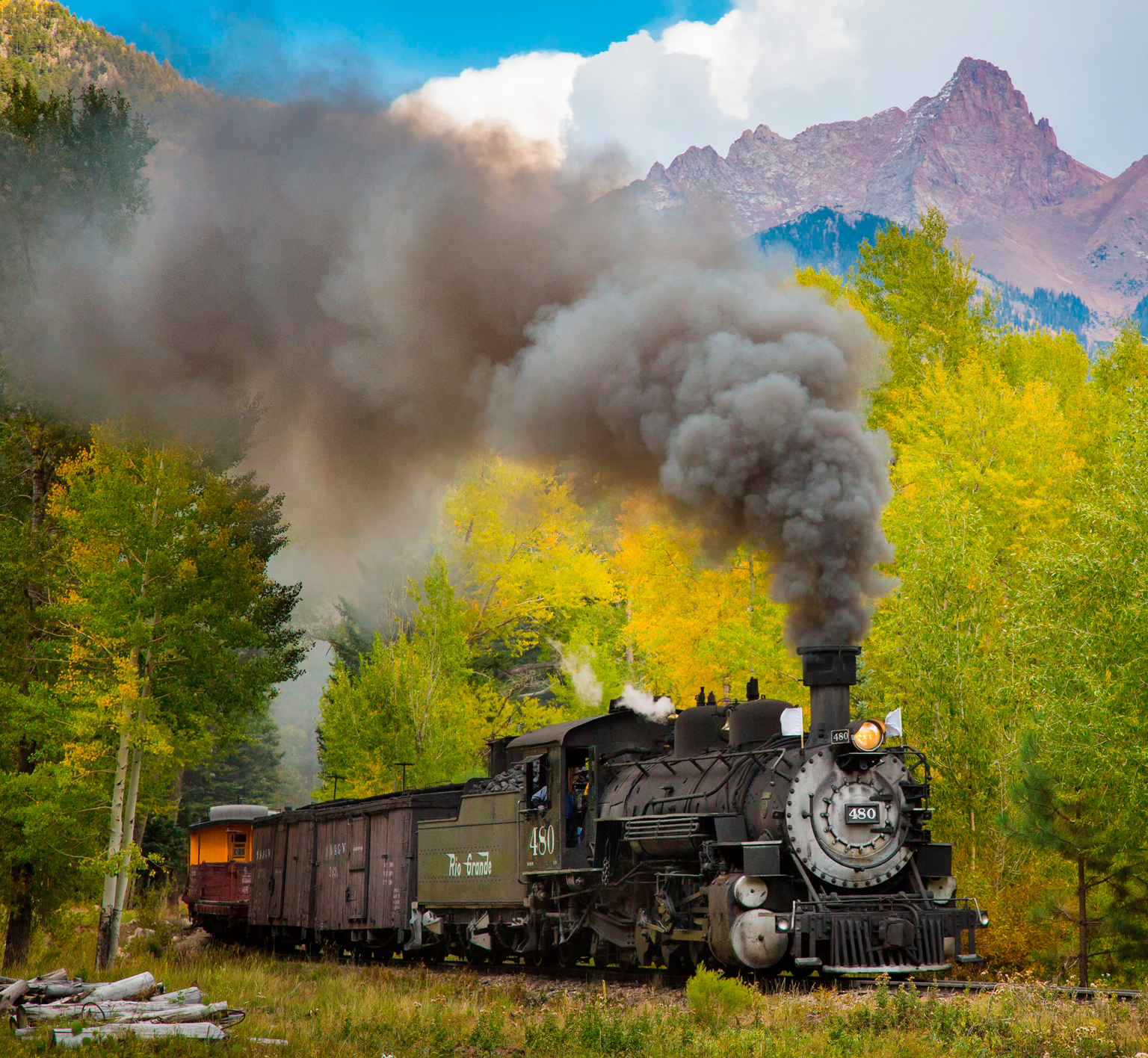 DURANGO SILVERTON NARROW GAUGE RAILROAD Highlights This steam-train ride - photo 8