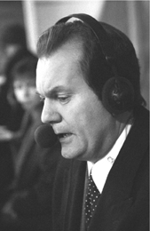 Vic Rauter Curlings familiar voice Rauter was speaking from the broadcast - photo 8