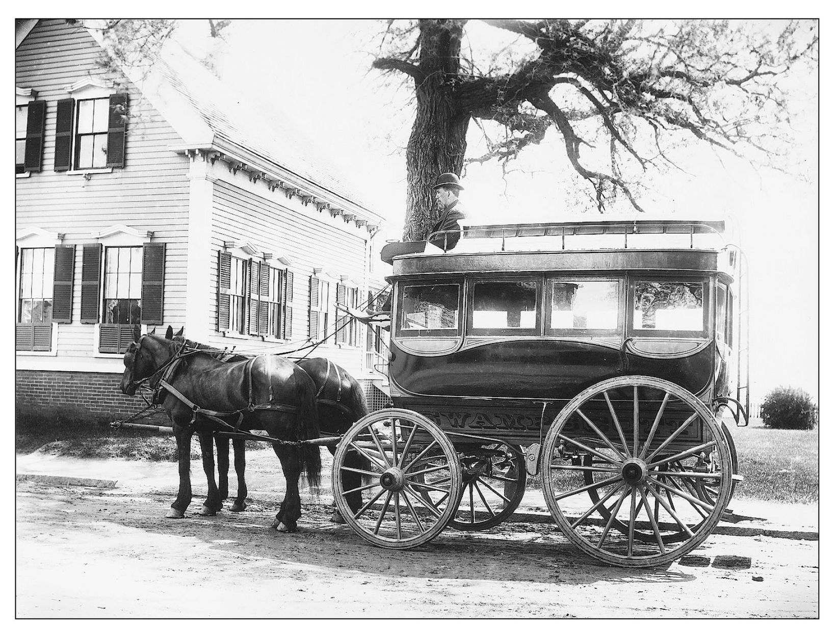 Many of Bostons omnibuses rendered obsolete by the advent of the electric - photo 6