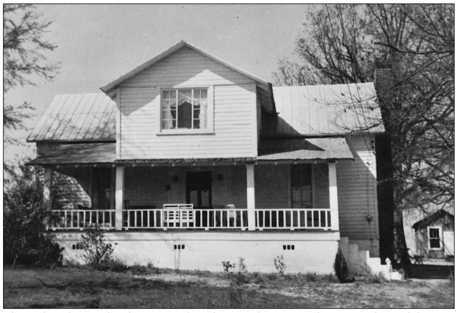 This is the John Wisdom home in Hokes Bluff Wisdom operated a ferry in the - photo 10