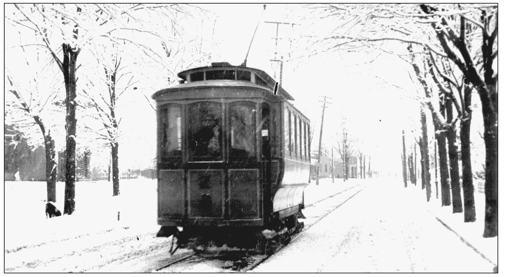 AN ASHTABULA TROLLEY Trolley service between the harbor and uptown began in - photo 7