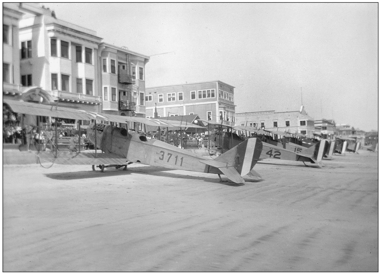 AVIATION IN LONG BEACH Prior to the construction of a 150-acre municipal - photo 3