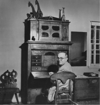 10 Adorno at his desk in Yale Street Santa Monica 1949 11 Hannah Arendt - photo 11