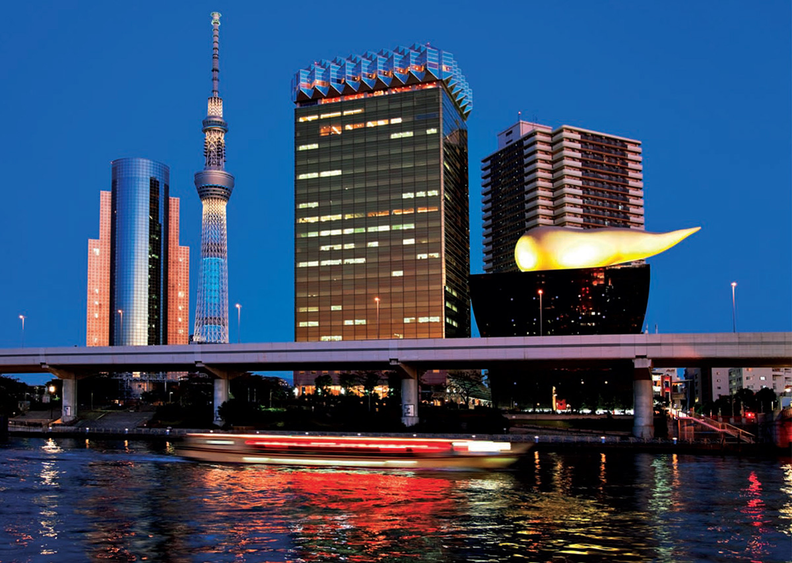 Sumida River at Asakusa The Little Book of Tokyo Ben Simmons TUTTLE - photo 4