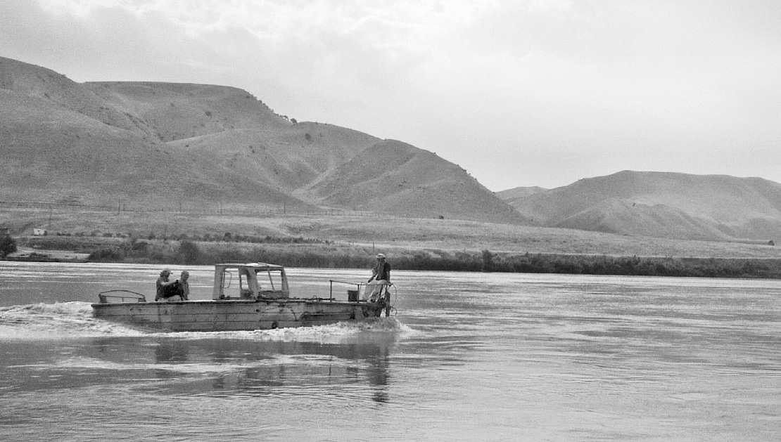 My second crossing of the Amu Darya River from Tajikistan to Afghanistan The - photo 4