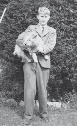 Harvey with Roo in St Bernards Cottage garden c 1943 Ministry of - photo 12