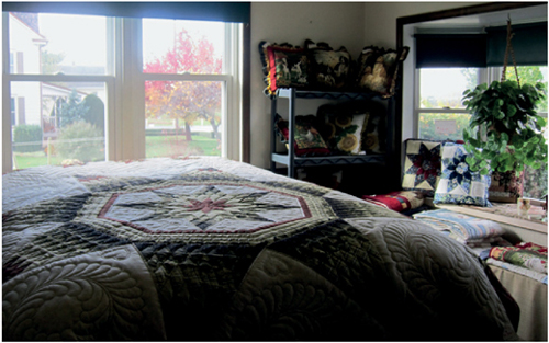 Amish quilt shop in Lancaster County Pennsylvania 2010 Photograph by Nao - photo 3